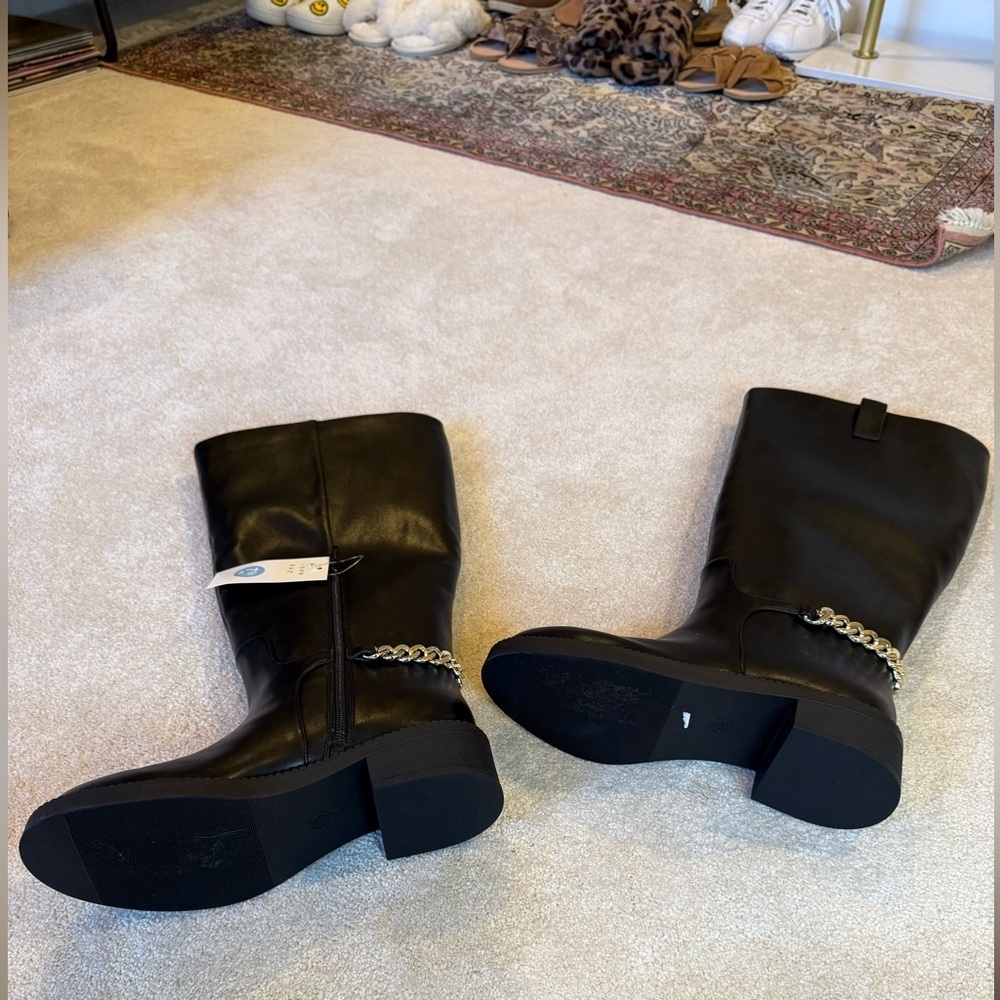 NWT A New Day Bobbi Boots Black Knee High Faux Leather Boots Gold Chain Size 7.5 - Picture 11 of 11